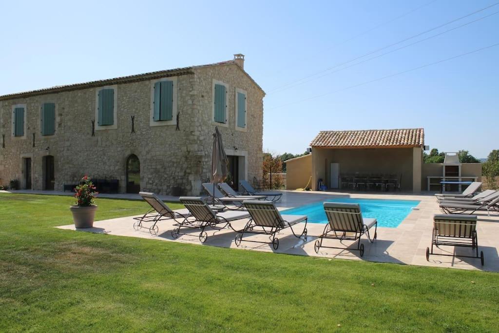 Villa Mas En Campagne Mallemort Exterior foto